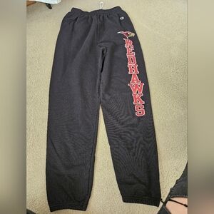 Champion Redhawks sweats L